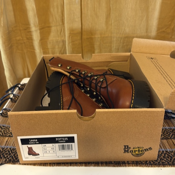 Dr. Martens Chestnut Leather Boots - Picture 8 of 8